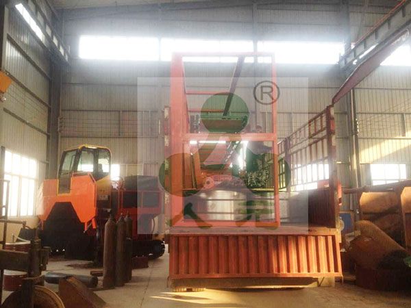 河南項目成品裝車_有機肥生產(chǎn)線設(shè)備裝車