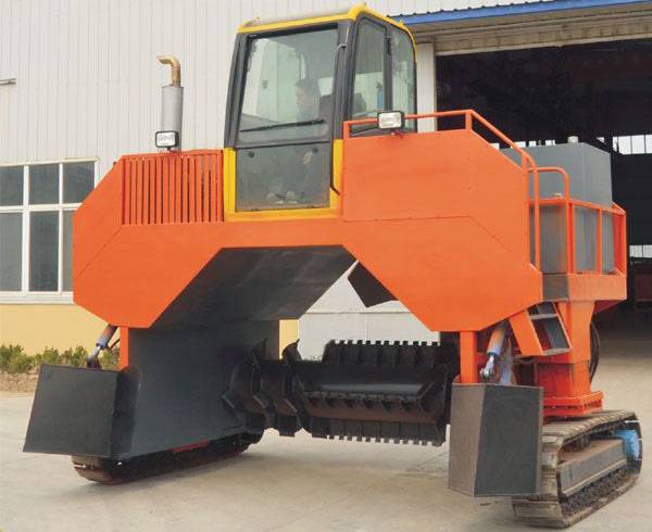 有機肥翻堆機的作用與操作方法 有機肥翻堆機的作用與操作方法