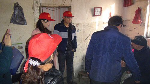 人元生物貧困山區(qū)送溫暖 人元生物貧困山區(qū)送溫暖