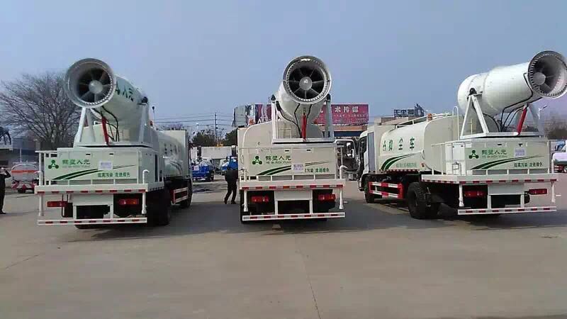 發(fā)往四川路上的霧炮_抑塵車(chē)_高射程噴霧機(jī)圖1