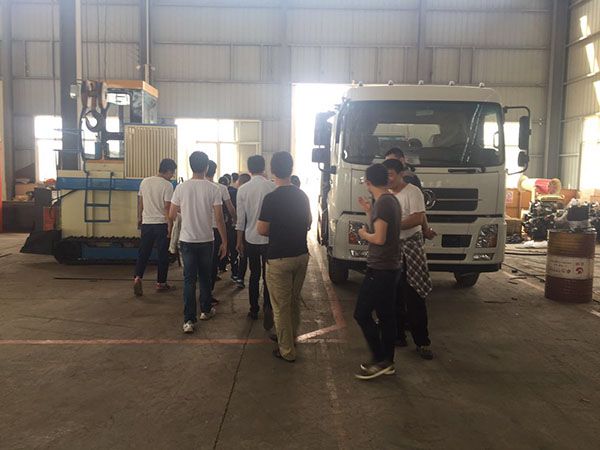 我公司組織員工去設(shè)備廠參觀學(xué)習(xí)圖9 我公司組織員工去設(shè)備廠參觀學(xué)習(xí)圖9