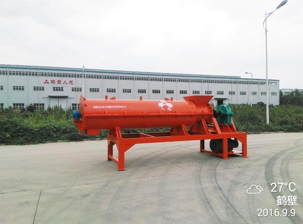 新式造粒機(jī)不需要添加任何粘合劑成球率在90% 新式造粒機(jī)不需要添加任何粘合劑成球率在90%