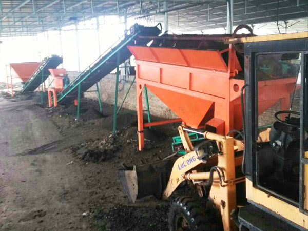 一條粉狀有機肥生產(chǎn)線一年能掙多少錢？