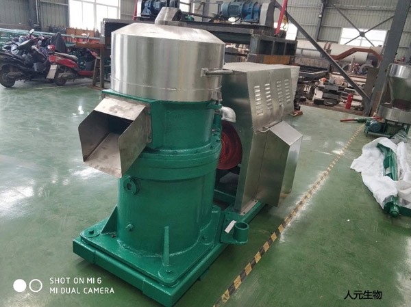 貴州平膜擠壓造粒機(jī)好用嗎，如何使用？