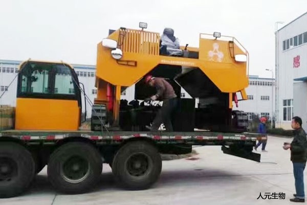 有機(jī)肥發(fā)酵翻堆機(jī)有哪些優(yōu)勢？